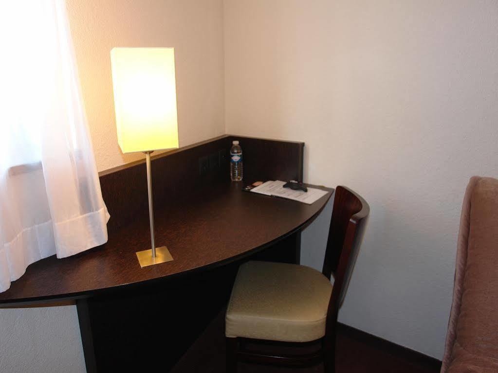 Brit Hotel Du Stade Rennes Ouest المظهر الخارجي الصورة